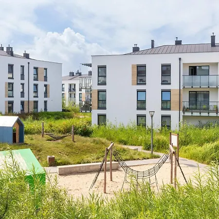 Modern With Parking And Balcony In By Renters * グディニャ